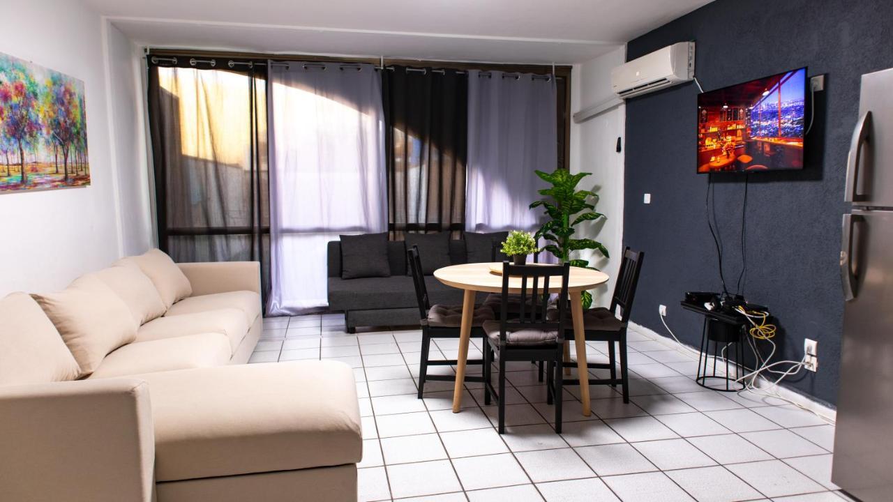 Grey House Apartment เอลัต ภายนอก รูปภาพ