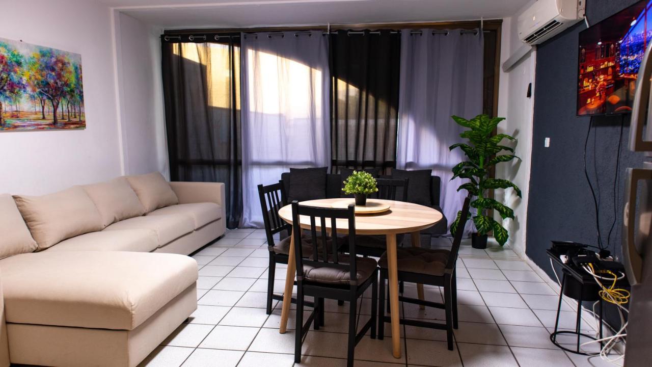 Grey House Apartment เอลัต ภายนอก รูปภาพ